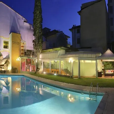 ホテル アデュア＆レジーナ ディ サバ ウェルネス＆ビューティ モンテカティーニ・テルメ