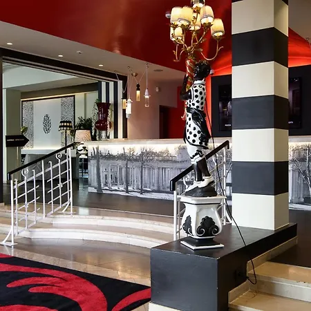 阿杜亚丽晶娜萨巴康体美容酒店 酒店 4*